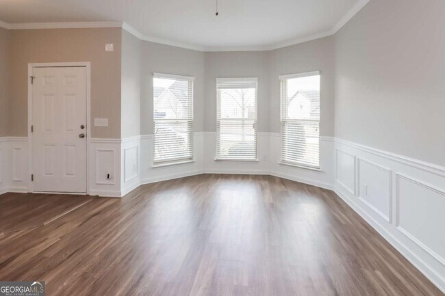 Building Photo - 1138 Paramount Dr