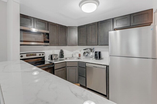 Foto del edificio - Llanerch Place Apartments