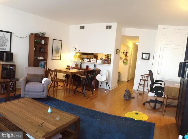 Foto del edificio - 1768 Columbia Rd NW