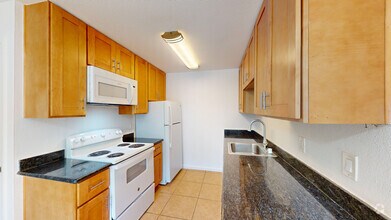 Building Photo - 18167 Happy Ln