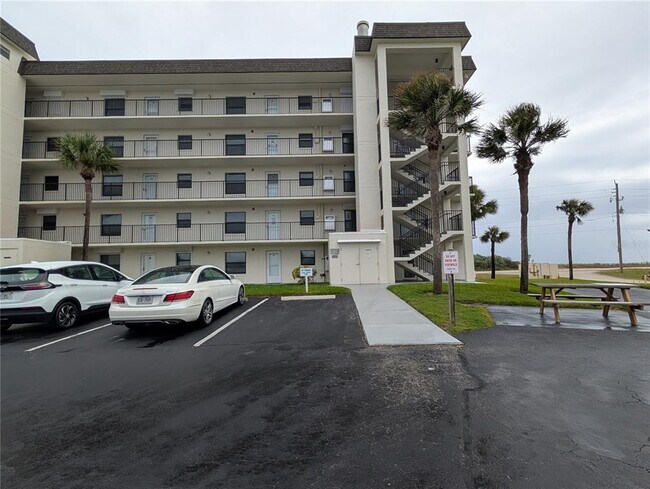 Foto del edificio - 3100 Ocean Shore Blvd