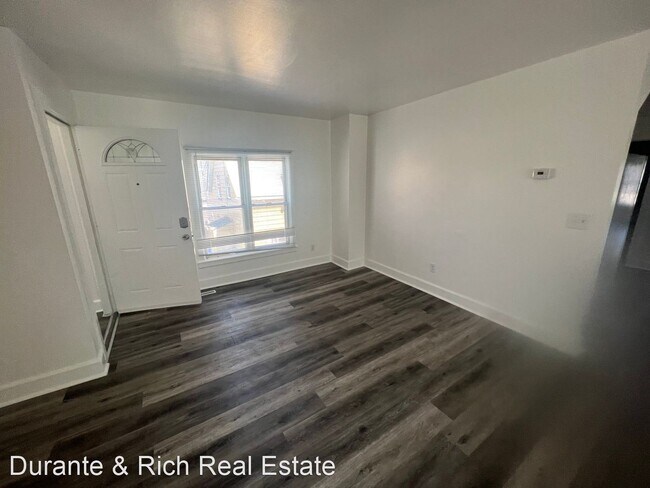 Building Photo - 3 br, 1 bath House - 5432 23rd Ave Upper