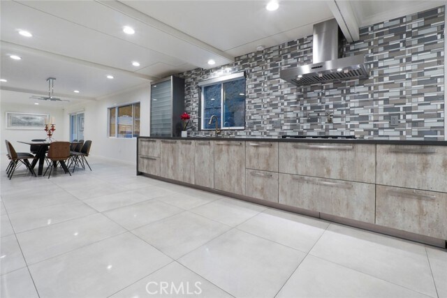 Foto del edificio - 3381 Oakmont View Dr