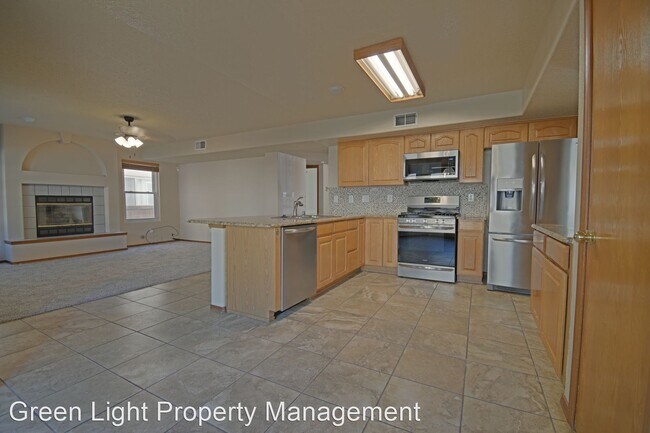 Building Photo - 4 br, 3 bath House - 8416 Wilson Hurley Pl NE