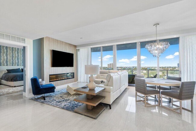 Building Photo - 3100 N Ocean Dr