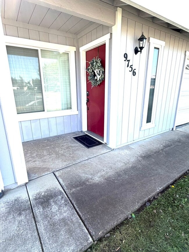 Photo - Desirable Home in Lincoln Village – Won’t Last Long!