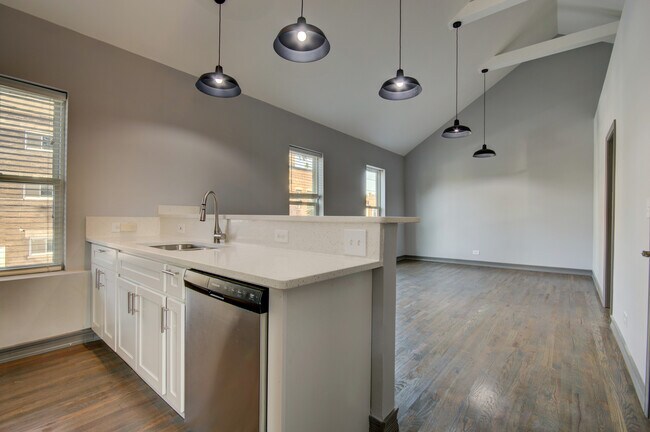 Foto del edificio - 1659 W 21st St