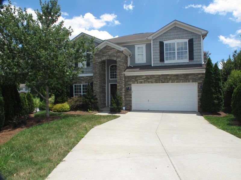 Foto principal - Beautiful move-in ready home located in th...