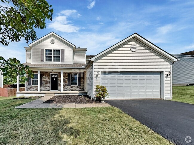 Building Photo - 2271 Landcrest Dr