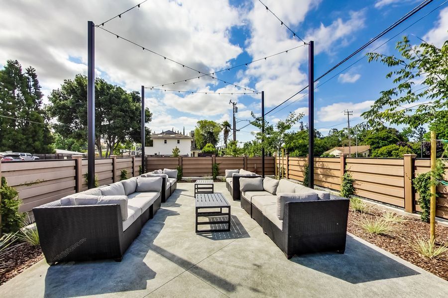 Primary Photo - Beautifully Renovated Fremont Community. 3...