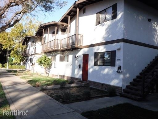 Building Photo - 1 br, 1 bath Apartment - 2743 21st St 2743