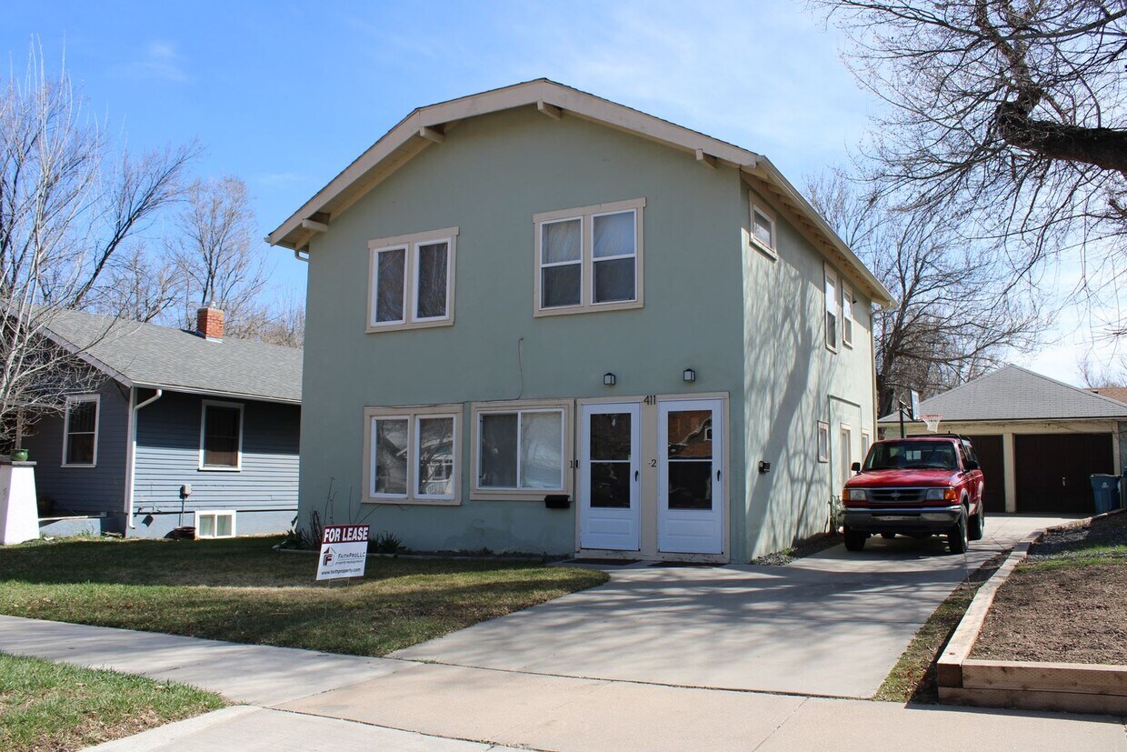 Primary Photo - 411 E Plum St