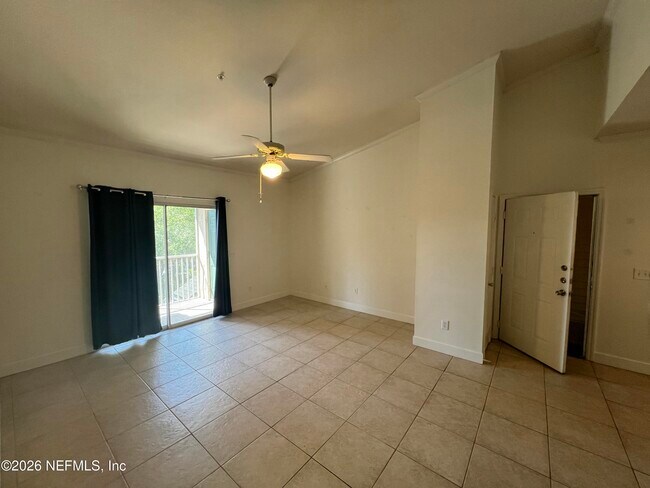 Building Photo - 170 Veracruz Dr