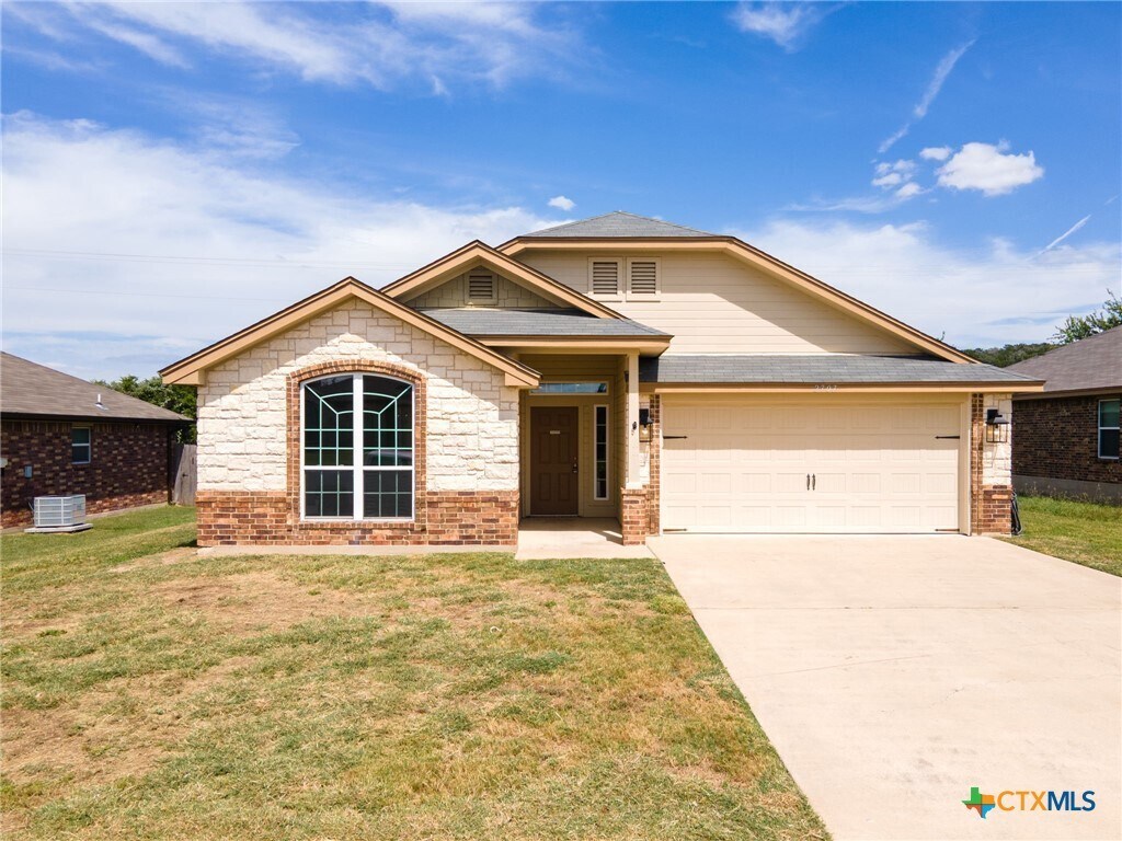 Foto principal - 2707 Montague County Dr