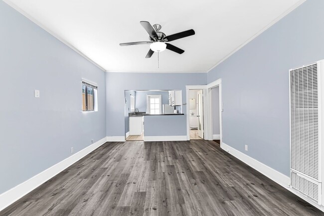 Foto del edificio - 119 Orange Ave