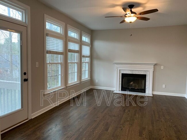 Building Photo - 108 Elsmore Ct