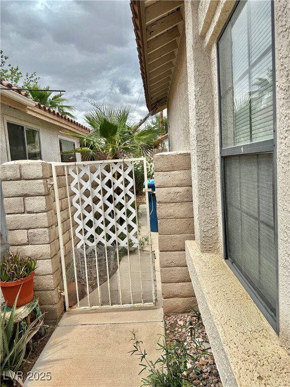 Building Photo - 7692 Scoby Ct