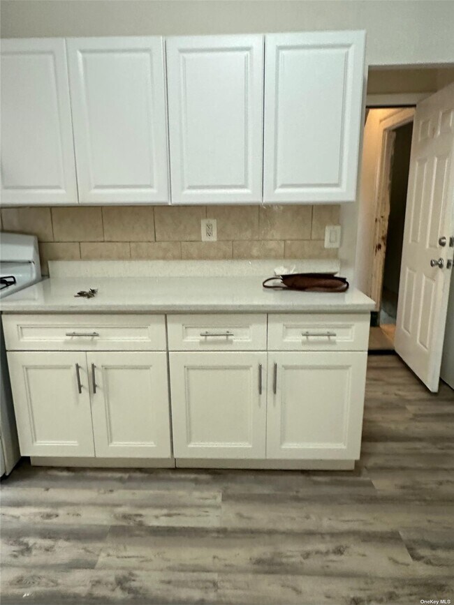 Foto del edificio - 31-38-38 103rd St