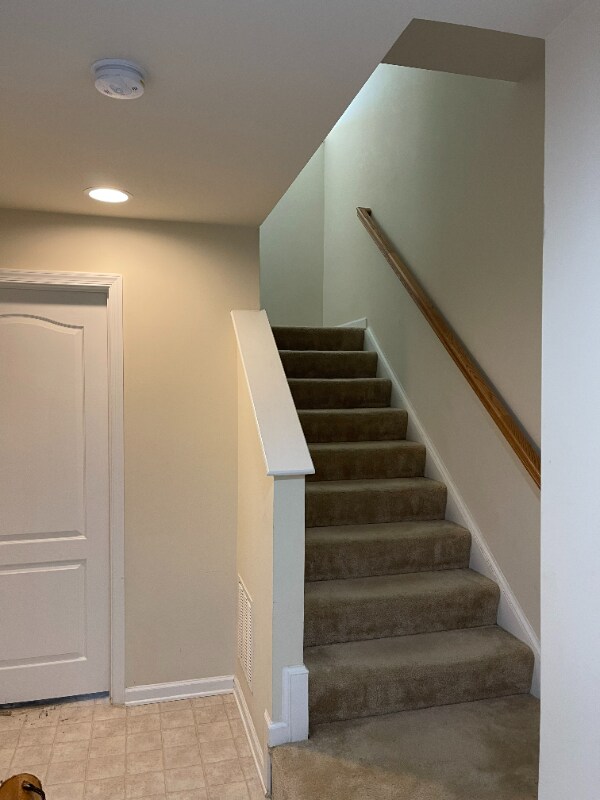Building Photo - 104 Bertelli Ct