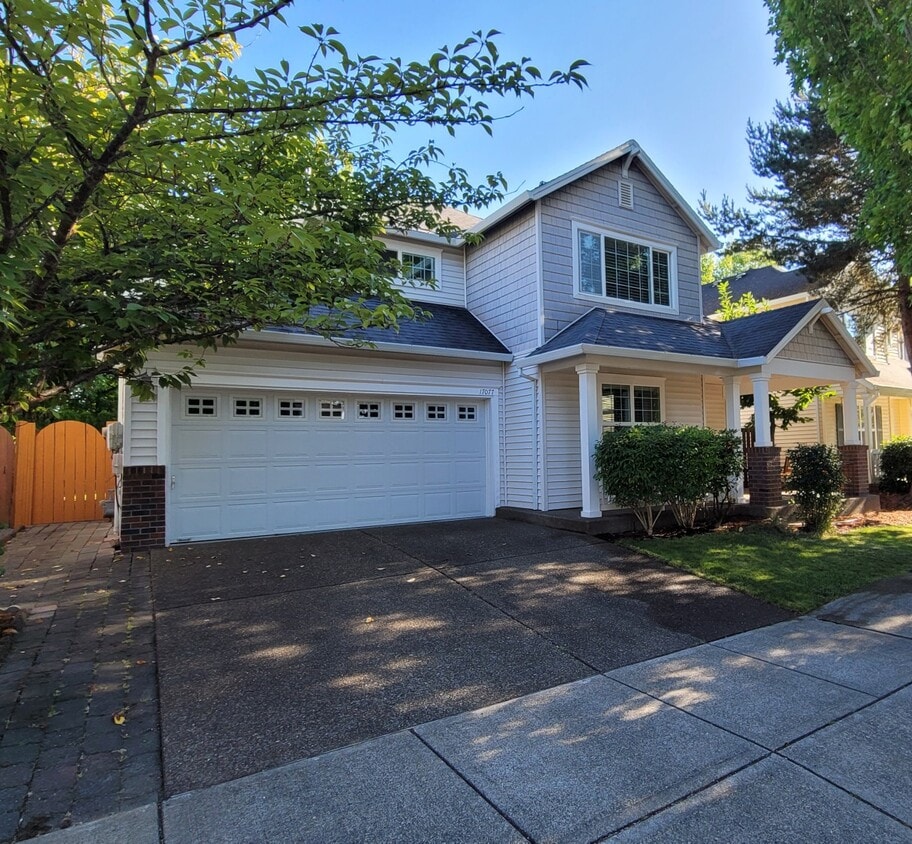 Primary Photo - 17077 NW Elk Run Dr