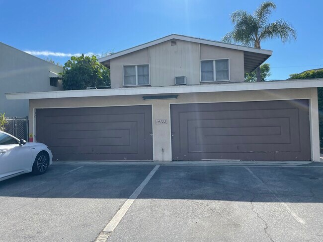 Foto del edificio - 14722 Magnolia Blvd