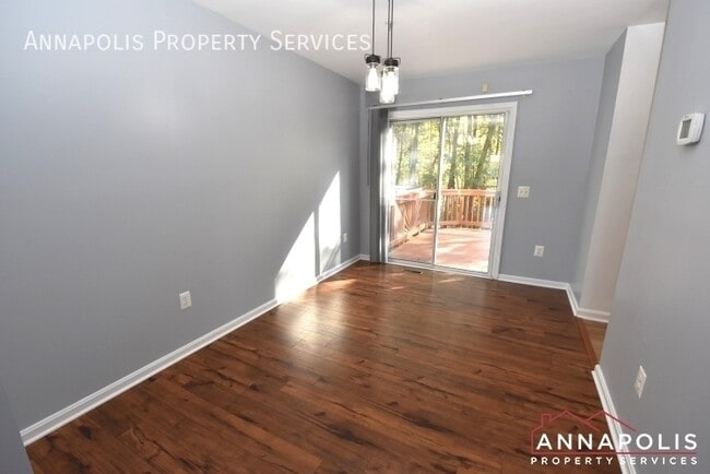 Foto del edificio - 229 Miles River Ct