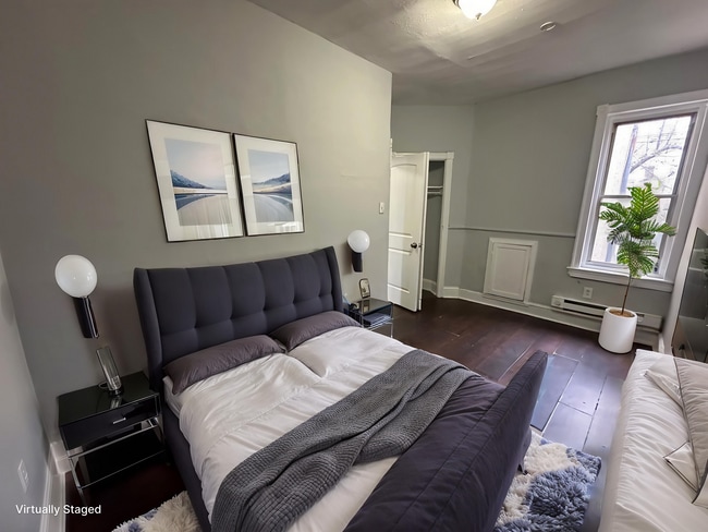 Foto del edificio - 1948 E Monmouth St