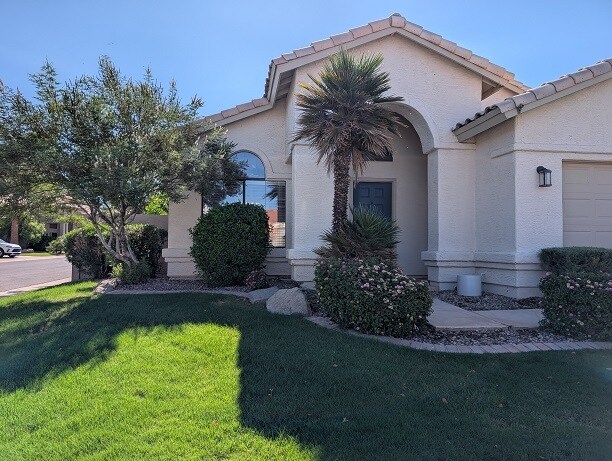 Foto del edificio - 3741 S Waterfront Dr