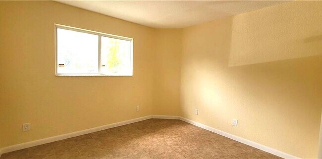 Foto del edificio - 3433 NW 44th St