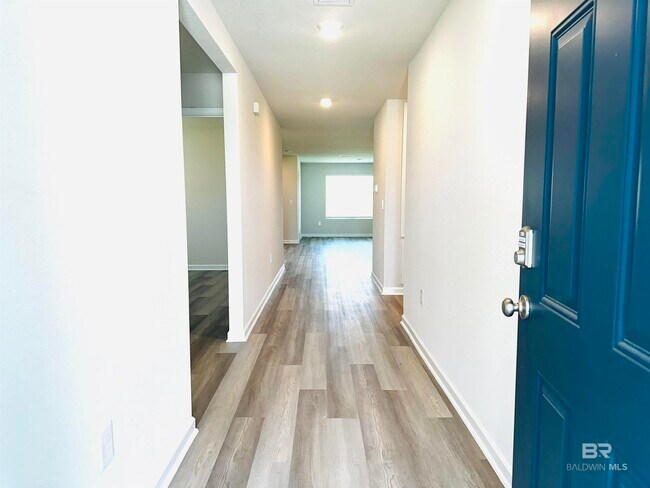 Foto del edificio - 394 Preston Wy