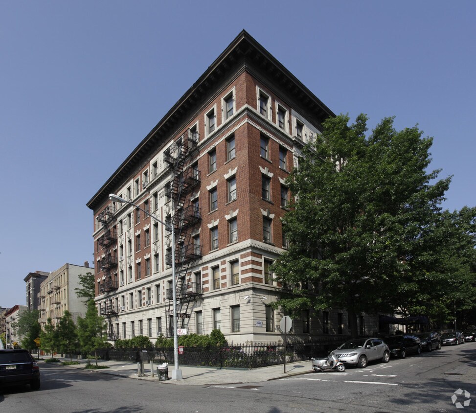 Foto principal - 400 West 150th Street