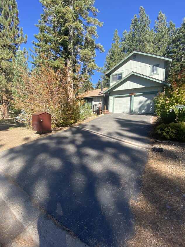 Primary Photo - 305 Chimney Rock Rd
