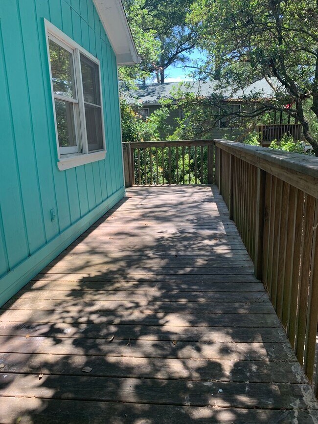 Foto del edificio - 2 Bedroom 1 Bath Home in Kill Devil Hills