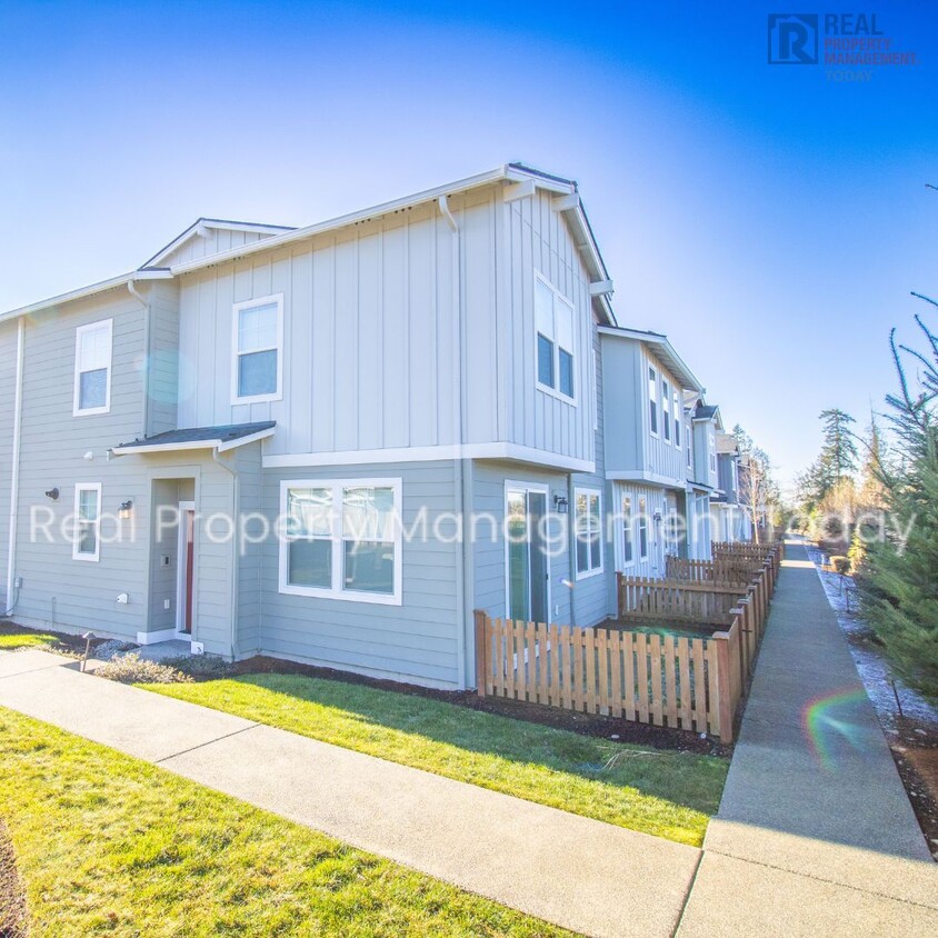 Foto principal - Murdock - 13157(Rainier group - Gold)