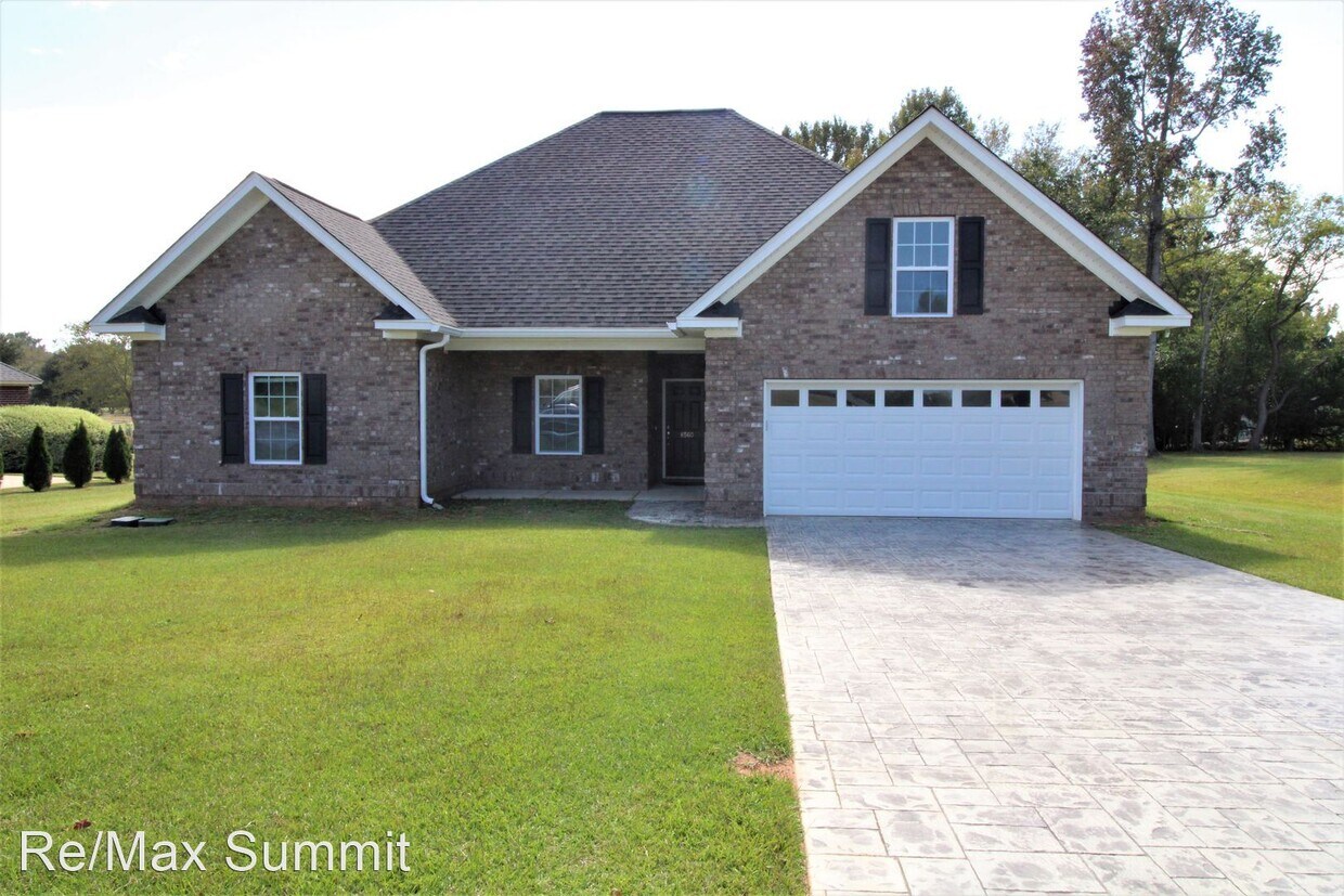 4 br, 2 bath House 6560 Montpelier Lane House Rental in Sumter, SC