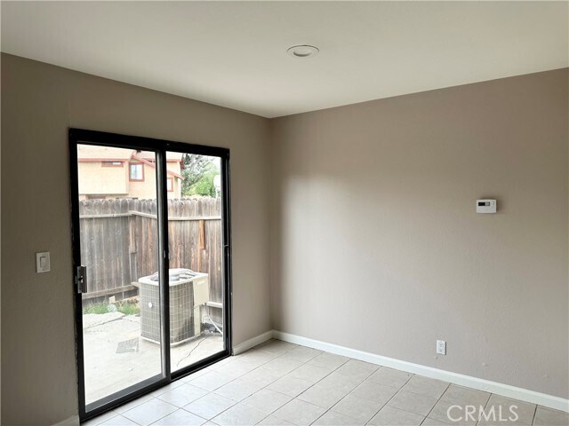 Foto del edificio - 4971 Brooks St