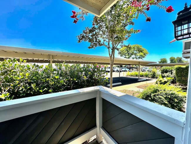 Building Photo - FOR RENT - Mira Mesa San Diego 2Br/1Ba 698...
