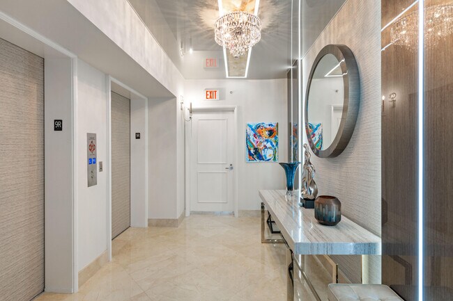 Foto del edificio - 3101 S Ocean Dr