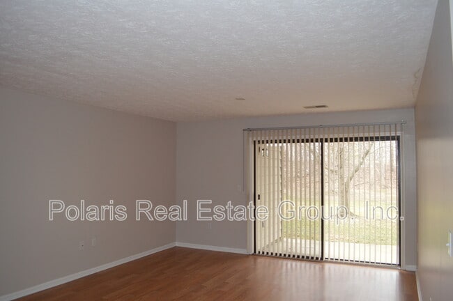 Foto del edificio - 11750 Glenbrook Ct