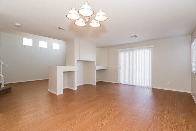 Building Photo - 2110 Big Boulder Dr