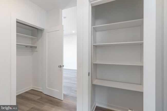 Building Photo - 710 N 16th St