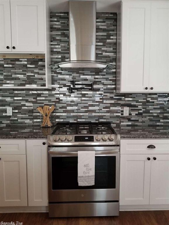 Foto del edificio - 14 Evergreen Ct