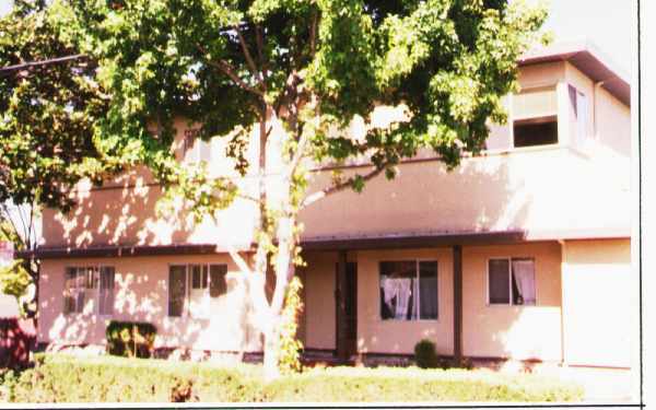 Building Photo - 154 N Grant St