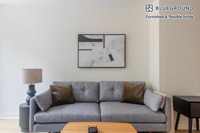 Foto del edificio - 450 W 17th St