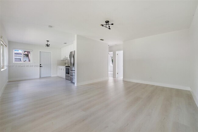 Foto del edificio - 7361 SW 63rd Ct
