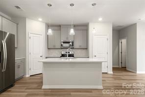 Foto del edificio - 3750 County Down Ave