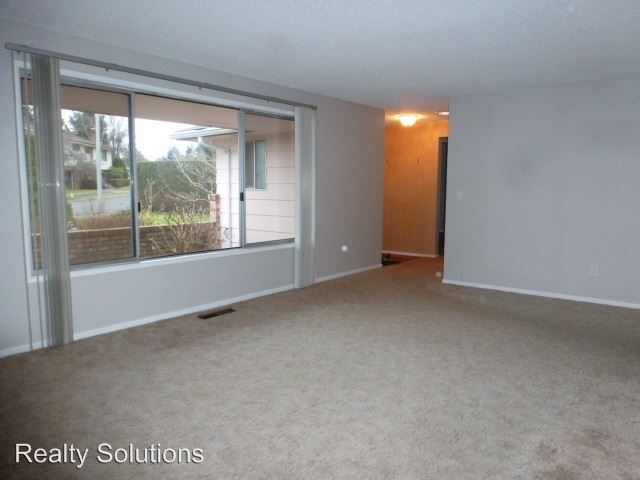 Building Photo - 1207 SE 213th Ave