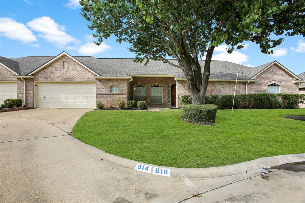 810 Apple Blossom Dr, Pearland, TX 77584 Condo for Rent in Pearland, TX