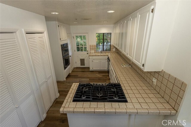 Building Photo - 24550 Treasure Vista Dr