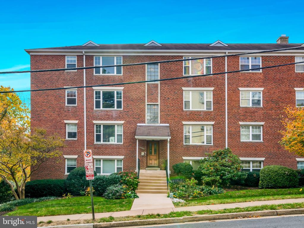 Foto principal - 1400 12th St N